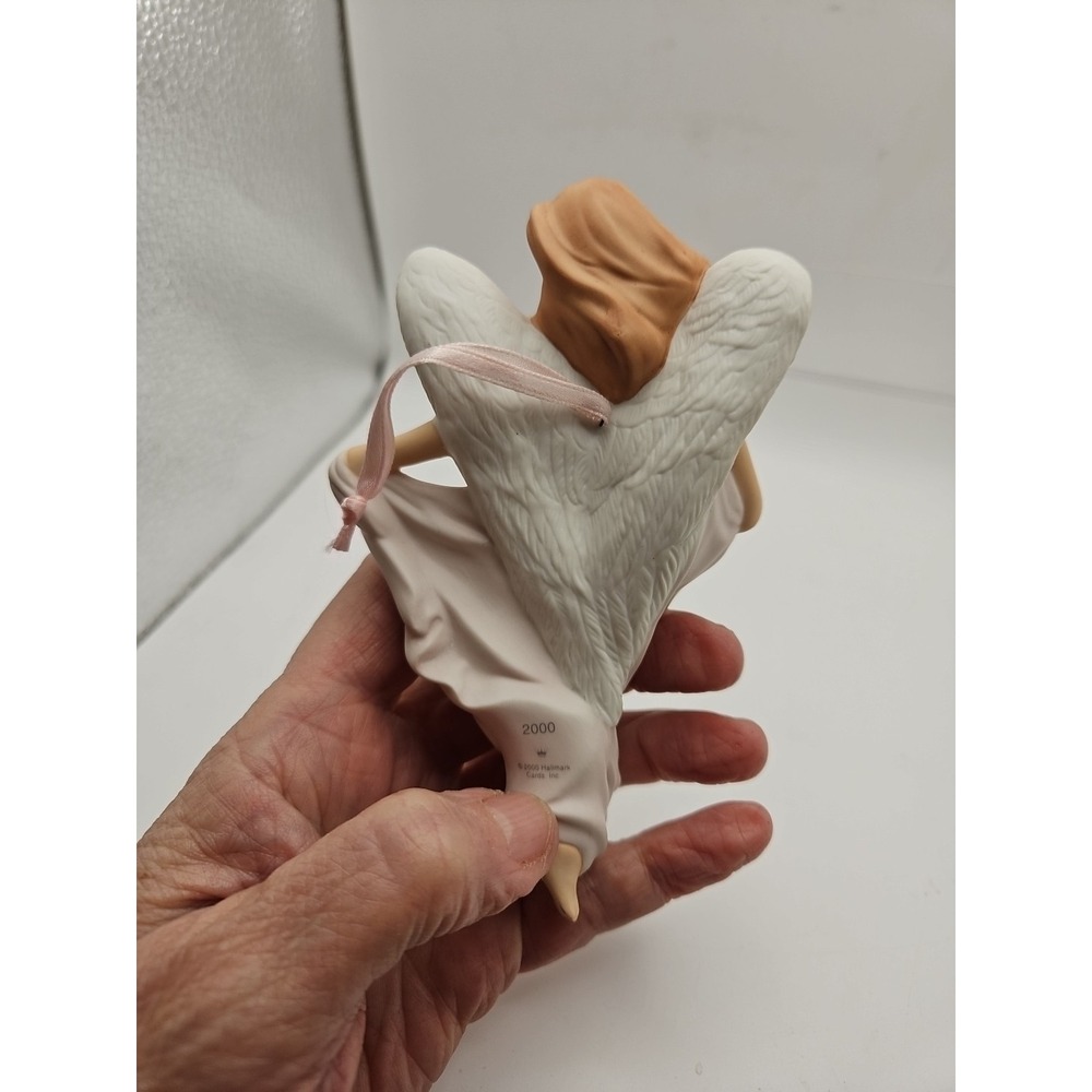 Vintage Hallmark Angel of Promise Ornament Breast Cancer Awareness 2000 (485) - Picture 5 of 6